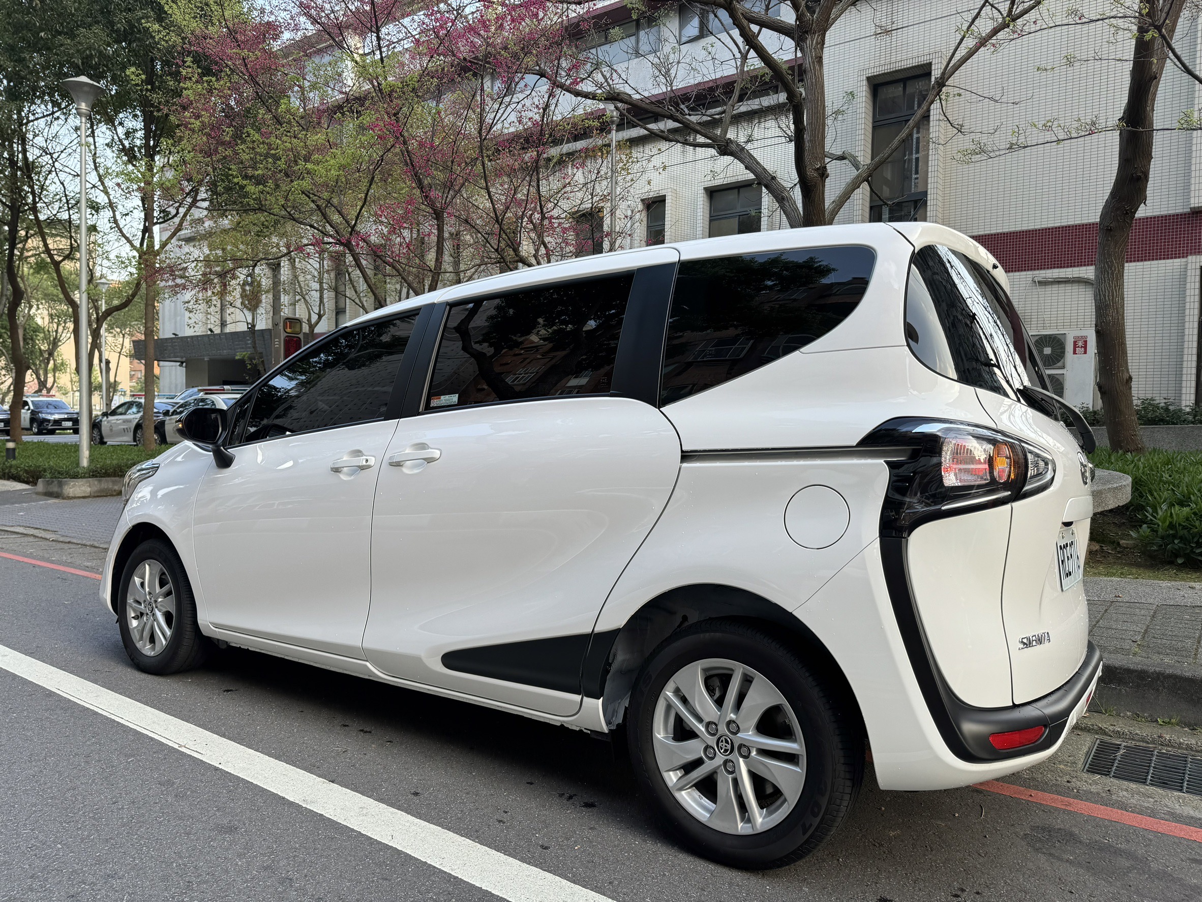 台灣包車Chill‧旅拍、親子旅遊、離島、潛水、自行車保母車